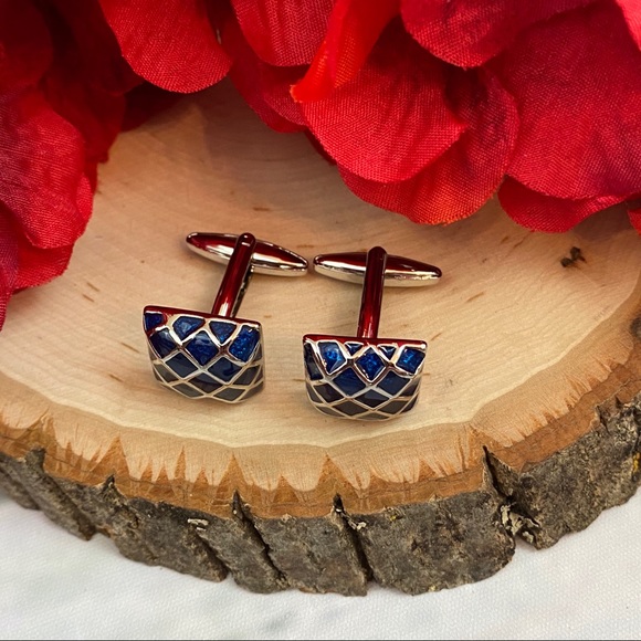Silver and Blue Glass Crosshatch Moroccan Mosaic Cufflinks - Picture 10 of 16